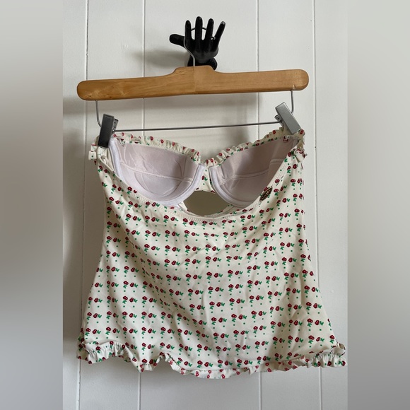 Y2K Jessica Simpson Ruffled, Cherry Tankini Top vintage - Picture 4 of 6